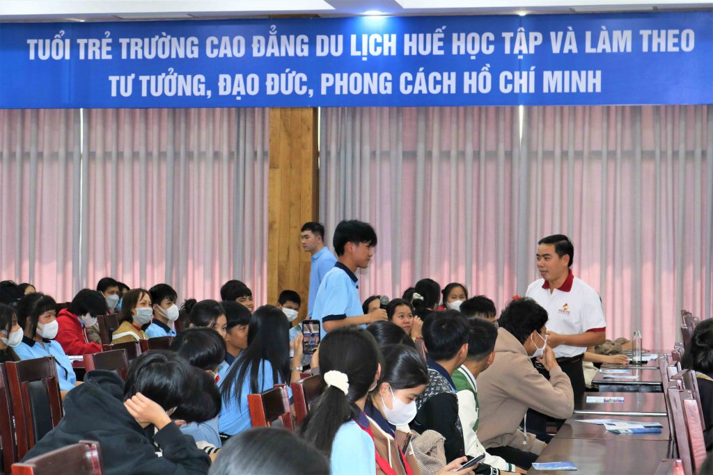 nổ hũ trực tuyến