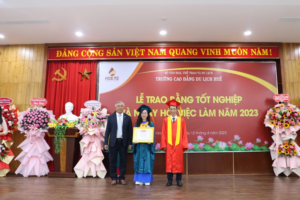 nổ hũ trực tuyến