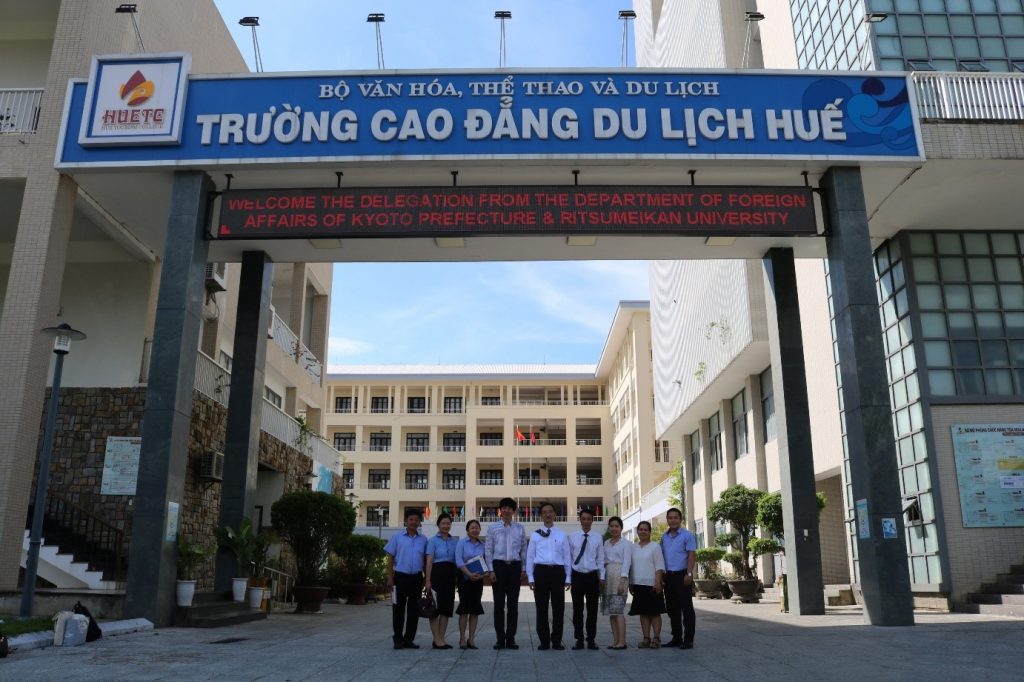 nổ hũ trực tuyến