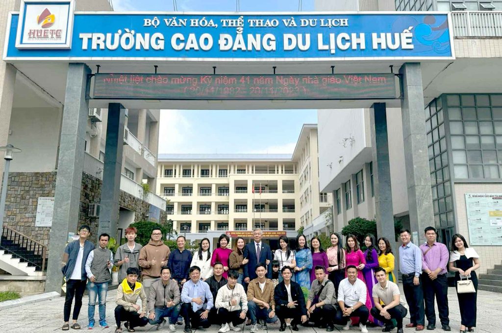 nổ hũ trực tuyến